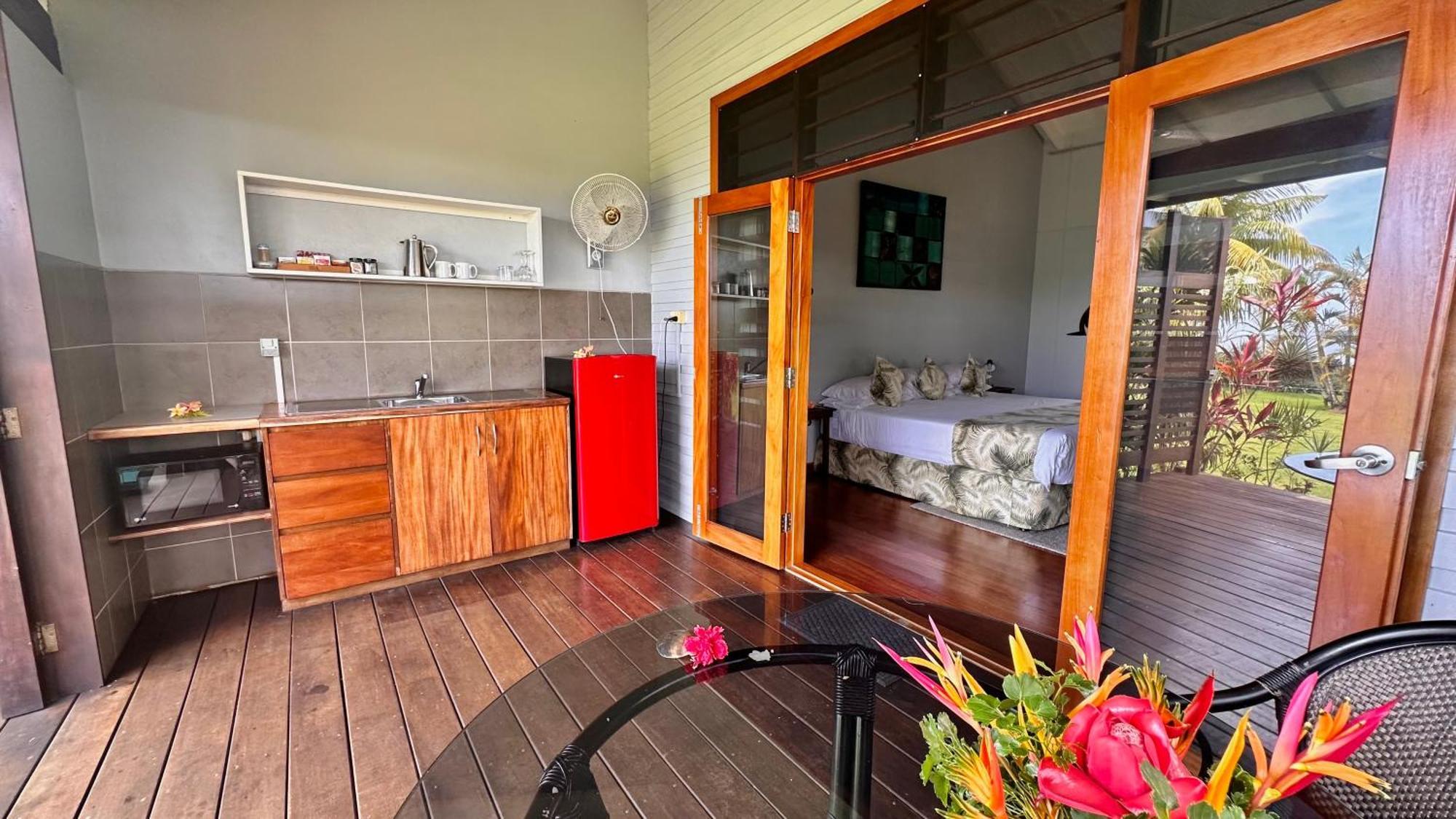 Aroha Taveuni Beachfront Bures Waiyevo Εξωτερικό φωτογραφία
